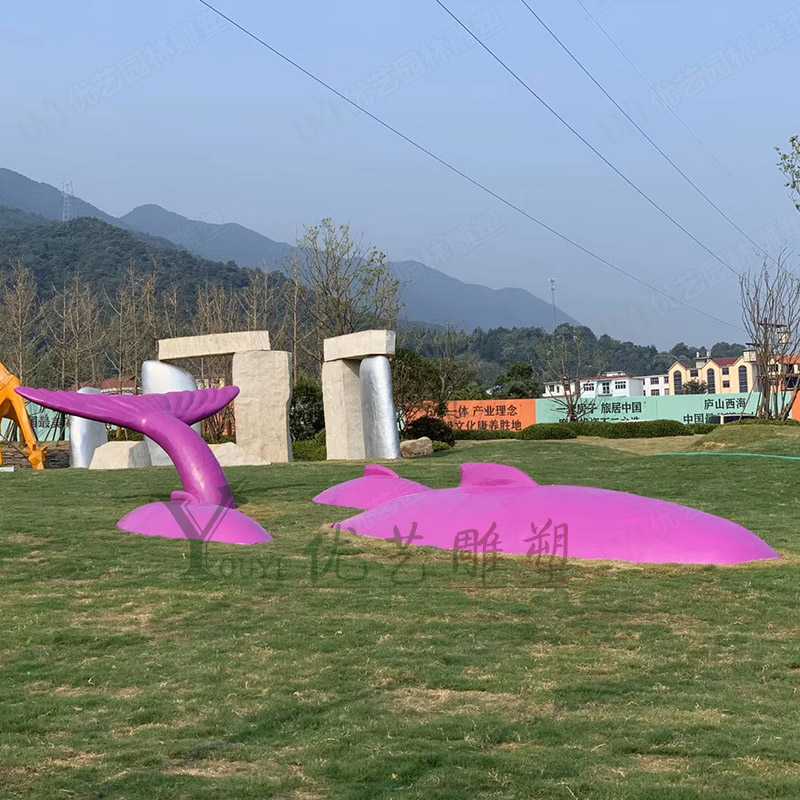 小區(qū)景觀雕塑規(guī)劃時(shí)要注意什么呢？
