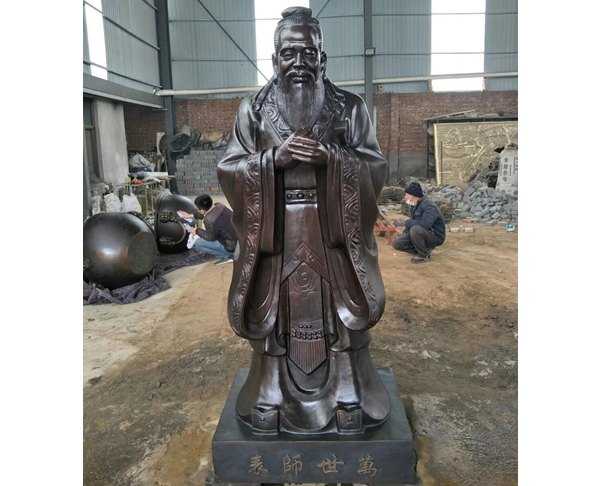玻璃鋼人物雕塑有什么特點(diǎn)呢？